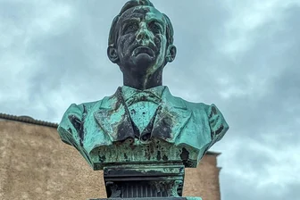 Das Werk der Woche: Denkmal für Friedrich Dittes in Irfersgrün - Das Denkmal für den Pädagogen Friedrich Dittes in Irfersgrün.