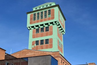 Das Wochenende im Raum Stollberg: Kohlewelt-Förderturm öffnet, Simson-Treffen, Trödelmarkt - Der Kohlewelt-Förderturm eröffnet am Wochenende wieder. Das heißt, er ist wieder befahrbar.