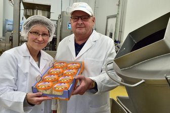 Das zweite Leben der Schwarzbach Feinkost - Diana und Vater Gunter Schwarzbach.