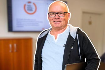 „Dass Leute wie du überhaupt zur Wahl gehen dürfen“ - Aus dem Leben eines Plauener Analphabeten - 