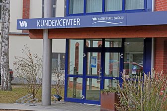 Datenpanne bei den Wasserwerken Zwickau größer als zunächst bekannt: Namen inklusive Bankdaten einsehbar - Im Kundencenter der Wasserwerke stehen derzeit die Telefone nicht mehr still.