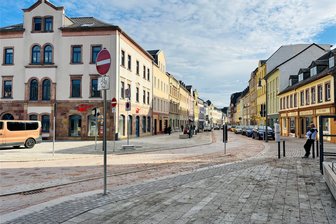 Dauerbaustelle Rochlitzer Straße: Was ist in knapp drei Jahren Baustelle passiert? - Jetzt ist keine Spur mehr von Bauarbeiten zu sehen und die Rochlitzer Straße wieder offen für den Verkehr.