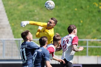 Dauerbrenner, Topscorer, Fans und Heimmacht – die Saison des FSV Zwickau in Zahlen - Lucas Hiemann hat sich in der zurückliegenden Saison zum Stammkeeper gemausert. Der Torhüter des FSV bekommt mit Dennis Dickmann in der neuen Saison einen neuen Coach.