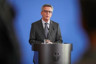 De Maizière will Hürden für Abschiebungen weiter senken - Thomas de Maizière, Innenminister
