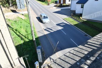 Debatte um Blitzer an B 173 in Naundorf nimmt Fahrt auf - Der Blitzer an der B 173 in der Ortslage Naundorf ist bei Autofahrern umstritten. 