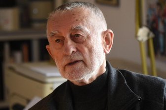 Debatte um Würdigung Karl Clauss Dietels - Karl Clauss Dietel im Arbeitszimmer seines Hauses am Rande des Zeisigwaldes. Der renommierte Formgestalter, der über Jahrzehnte hinweg in Chemnitz bzw. Karl-Marx-Stadt zu Hause war, ist am 2. Januar im Alter von 87 Jahren verstorben. 