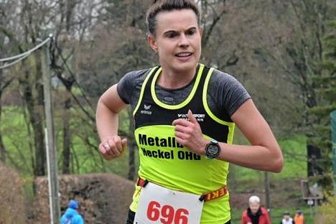 Debütant feiert Marathonsieg - Als Klingenthalerin mag Susan Weigert das wellige Profil des Waldlaufes. Im Halbmarathon siegte sie vor zwei weiteren Vogtländerinnen.