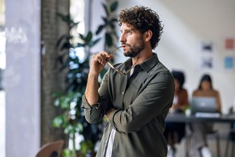 Defizite im Job? So werden Ihre Schwächen zu Stärken - Früher oder später haben viele Menschen im Berufsleben das Gefühl, den Erwartungen nicht gerecht zu werden.