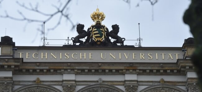 An der TU Chemnitz tobt ein Streit um die Auswahl der Kandidaten für den Rektorposten. Auch nach der jüngsten Senatssitzung ist kein Ausweg aus der verfahrenen Situation in Sicht. 