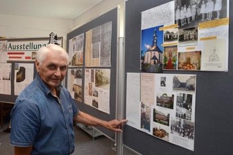 Dem Vaterlandsverein folgten viele weitere - Ortschronist Günter Bäuerle in seiner Ausstellung "Rothenkirchen Vereine von A bis Z", die am heutigen Samstag eröffnet wird. 