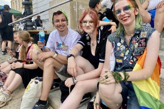 Demo-Bilanz: So häufig gingen Vogtländer im vergangenen Jahr auf die Straße - Christopher Street Day 2025: Etwa 600 Teilnehmerinnen und Teilnehmer kamen.