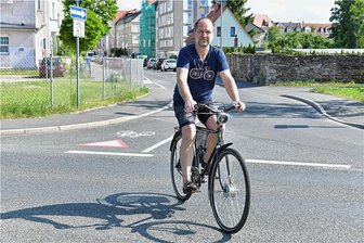 Demo in Freiberg: Worum Radfahrer kämpfen - Thomas Oppermann - hier bei einer Testfahrt durch Freiberg - ist der Sprecher der Ortsgruppe Freiberg des Allgemeinen Deutschen Fahrrad-Clubs.