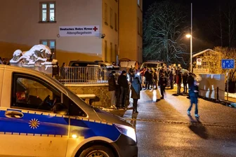 Demonstration in Kriebethal gegen geplante Flüchtlingsunterkunft - 