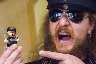 Den Hauer gibt es nun als Räuchermann -
