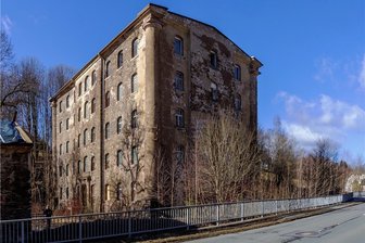 Denkmalgeschützte Evans-Fabrik wechselt für 51.000 Euro den Besitzer - Die Evans-Fabrik in Siebenhöfen wurde Anfang des 19. Jahrhunderts errichtet. Das denkmalgeschützte Gebäude ist vor Kurzem in Dresden versteigert worden. 