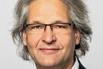 Denkmalschützer mahnt Sicherung von Gebäudeteilen an - Thomas Danzl - Professor