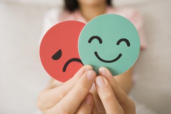 Depressionen verstehen: Expertenvortrag in der Kapelle des Erzgebirgsklinikums - Im Fokus stehen affektive Störungen wie Depressionen und bipolare Erkrankungen.