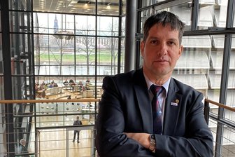 Der Aussteiger: Wie Ivo Teichmann beinahe an Corona starb und die AfD verließ - Erst SPD, dann AfD, jetzt Bündnis Deutschland: Ivo Teichmann ist heute fraktionsloser Abgeordneter im Sächsischen Landtag.