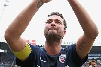 Der Botschafter: Marteria - Hobbyfußballer: Rapper Marteria bei einem Benefiz-Spiel.