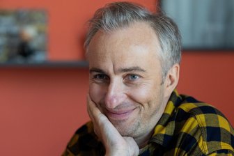 Jan Böhmermann ist Hassfigur für die Rechten im Land - und er hat seinen Spaß daran.  