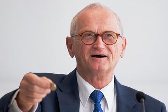 Der Ex-Rechnungshofchef und die Schuldenfrage - Führte elfeinhalb Jahre Sachsens Rechnungshof, mischt sich nun als Pensionär in die Verfassungsdebatte ein: Karl-Heinz Binus.