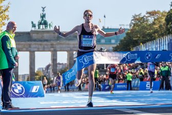 Der Familie zuliebe: Wie Marathon-Ass Sebastian Hendel seinen Startverzicht für die WM in Tokio erklärt - Das bisherige Highlight der Marathon-Karriere von Sebastian Hendel: Im September 2024 war er als schnellster Deutscher nach 2:07:33 Stunden beim prestigeträchtigen Berlin Marathon ins Ziel gelaufen.