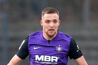 Der FC Erzgebirge Aue ist "heiß und brennt auf das Spiel": So wollen die Veilchen Rot-Weiss Essen bezwingen - FCE-Innenverteidiger Niko Vukancic kann den Restart nicht erwarten.
