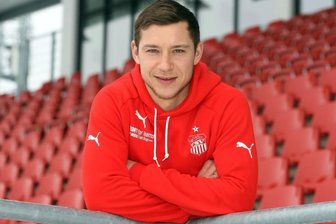 Der Hoffnungsträger - Ist jetzt ein Rot-Weißer: Der 1,82 Meter große Offensivspieler Robert Koch kam vom OFC Neugersdorf zum FSV Zwickau.