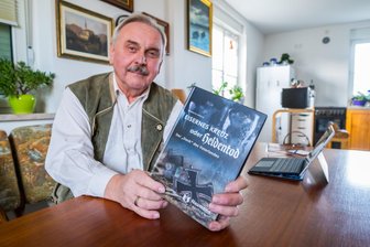 „Der Krieg in der Ukraine kann morgen hier sein“ - Buchautor aus dem Erzgebirge erzählt wahres Familienschicksal - Friedrich Herold stammt aus Neuwürschnitz, hat ein Buch über den Zweiten Weltkrieg geschrieben. Er bezeichnet es als „hochaktuelles Sozialdrama“. Denn was in den vergangenen Jahren auf der Welt passiert, beobachtet Herold mit Sorge.