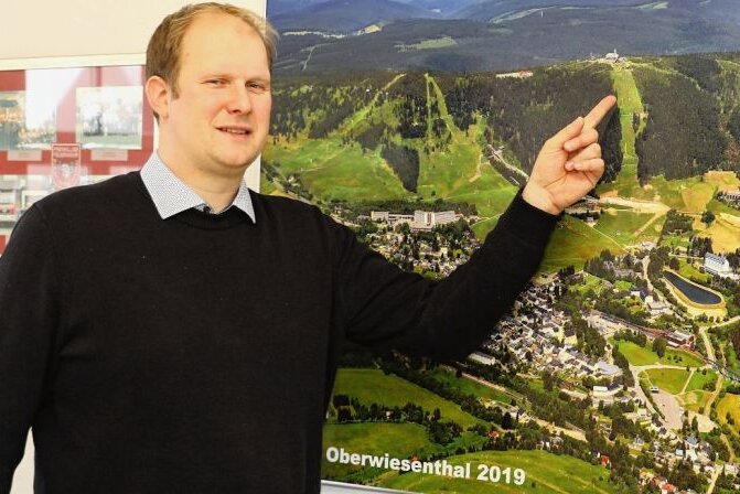 "Der Leistungssport ist unsere DNA" - Jens Benedict, Bürgermeister von Oberwiesenthal, hat Vorstellungen, wie sich die Stadt weiterentwickeln kann.