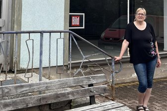 „Der Mindestlohn war für mich der Genickbruch“: Tante-Emma-Laden schließt in Köthensdorf - Silvia Höhme hat nach 13 Jahren das Einkaufszentrum Köthensdorf geschlossen. Nur noch leere Regale stehen im Laden. Die Gemeinde Taura sucht Nachmieter: Fläche 160 Quadratmeter.