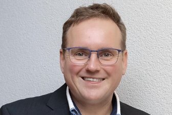 Der neue Bürgermeister von Halsbrücke steht fest - Sebastian Thümmler (CDU) ist am Sonntag zum Bürgermeister von Halsbrücke gewählt worden.