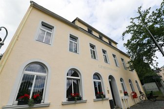 Der neue Gemeinderat von Bobritzsch-Hilbersdorf: Wer sitzt drin, wer ist nicht mehr dabei? - Die Gemeindeverwaltung Bobritzsch-Hilbersdorf im Ortsteil Niederbobritzsch.