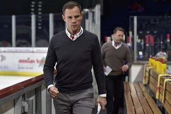 Der neue Trainer der Crimmitschauer Eispiraten im Interview: "Team muss für harte Arbeit bereit sein" - Marián Bažány - Eispiraten-Trainer
