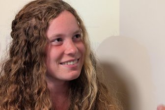 Der Preis für die Macherin: Die mahnenden Worte von Freibergs Jugendpreis-Gewinnerin an die Politik - Chayenne Bohlinger hat den Jugendpreis der Stadt Freiberg 2024 erhalten.