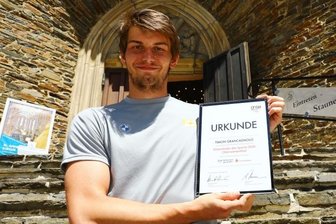 Der schnellste Eliteschüler - Der 18-jährige Rennrodler Timon Grancagnolo war 2021 verspätet zum Eliteschüler des Jahres 2020 gekürt worden.