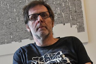 Der an MS erkrankte Jan Kuhlbrodt ist mittlerweile  an den Rollstuhl gefesselt. 