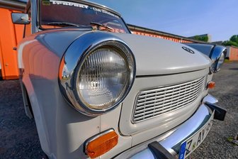 Der Trabi wird zum Oldtimer: Ein Statussymbol an der Stoßstange - 