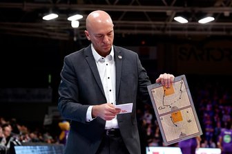 Der Trainer der Niners Chemnitz vor dem Showdown gegen Ratiopharm Ulm: die Gefühlswelten des Rodrigo Pastore - Konzentrierte Vorfreude auf das Topspiel der bisherigen Saison: Cheftrainer Rodrigo Pastore spielt mit seinen Niners gegen Ulm.