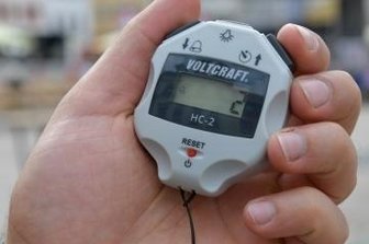 Der Trick mit dem Klick macht das Fest möglich - Am Eingang zu den Veranstaltungsbereichen werden die Besucher per Klicker gezählt.