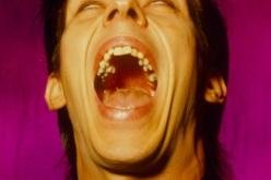 Der Urvampir - Berühmt-berüchtigte Bühnen-Mimik: Peter Murphy als Sänger von Bauhaus im Jahr 1982.