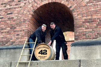 Der Whisky aus der Göltzschtalbrücke: Wann und wo man ihn im Vogtland kaufen kann - 2025 kam der Whisky in die Göltzschtalbrücke. Jetzt wird er verkauft.