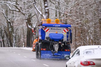 Der Winter kehrt in den Raum Freiberg/Flöha zurück - Der Winterdienst, Beispielfoto, hat auf den Straßen im Raum Freiberg/Flöha viel zu tun.