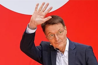 Designierter Gesundheitsminister Karl Lauterbach: Der Unbequeme - Kann die Coronapandemie jetzt an vorderster Front bekämpfen: Karl Lauterbach, der designierte Gesundheitsminister.