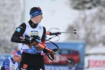 Deutsche Biathleten schwächeln in Oberhof am Schießstand - Justus Strelow verfehlte nur eine Scheibe und war am Ende bester Deutscher im Sprint von Oberhof. Zu mehr als Platz 18 reichte es allerdings nicht.
