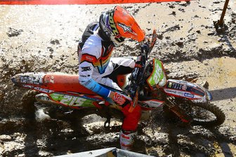 Deutsche Enduro-Meisterschaft: Technischer Defekt lässt Championatstraum im letzten Moment platzen - Der Marienberger Sky Dombrowski beendete die DM-Saison als Dritter der Junioren-2-Klasse.