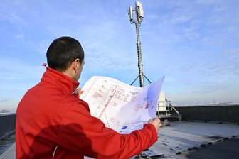 Deutsche Telekom baut in Gemeinde Pöhl neuen Mobilfunkmast - In der Gemeinde Pöhl läuft der Netzausbau. Liebau erhält einen neuen Mobilfunkmast.