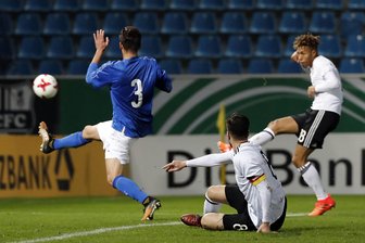 Deutsche U20 spielt in Chemnitz 2:2 gegen Italien - Sidney Friede trifft zum 1:1.
