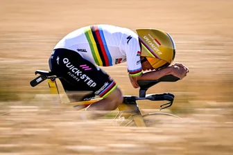 Deutscher Radrennstall verpflichtet Remco Evenepoel: Ein Coup im Sinne von Aufsteiger Florian Lipowitz - Remco Evenepoel, der Zeitfahr-Weltmeister aus Belgien, wechselt von Quick-Step zu Red-Bull.