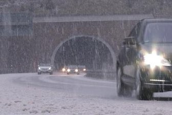 Deutscher Wetterdienst warnt vor Blitzeis auf Straßen -